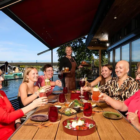 & Restaurant Fackelgarten Plau Am Plau am See