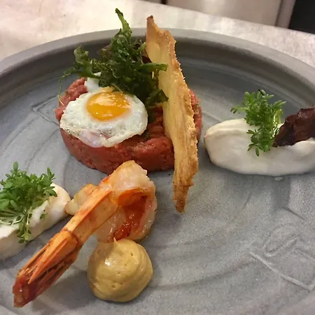 Hotell & Restaurant Fackelgarten Plau Am