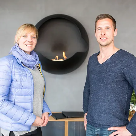 & Restaurant Fackelgarten Plau Am 3*