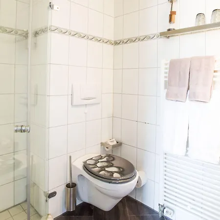 & Restaurant Fackelgarten Plau Am Plau am See