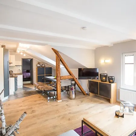 & Restaurant Fackelgarten Plau Am Hotell