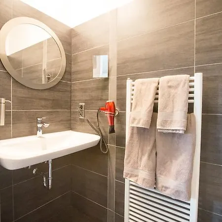 & Restaurant Fackelgarten Plau Am Plau am See