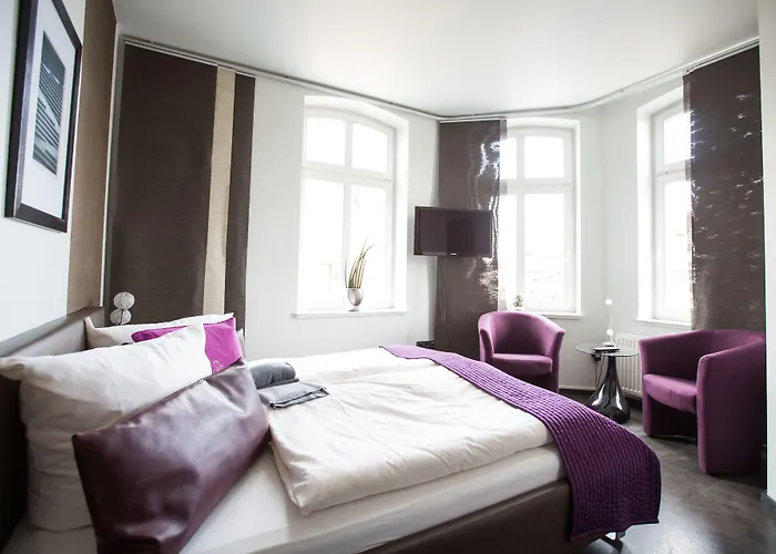 & Restaurant Fackelgarten Plau Am Hotel 3*