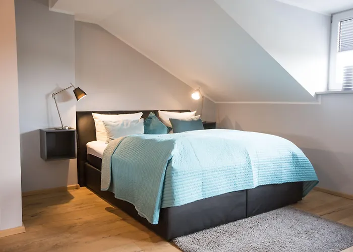 & Restaurant Fackelgarten Plau Am Plau am See