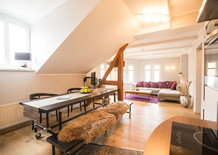 & Restaurant Fackelgarten Plau Am Hotell 3*