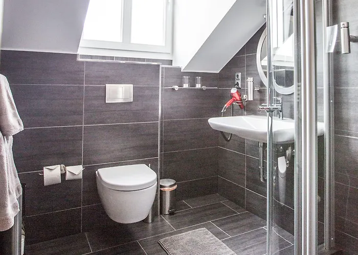 & Restaurant Fackelgarten Plau Am Hotel