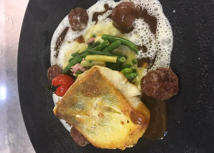 & Restaurant Fackelgarten Plau Am 3*