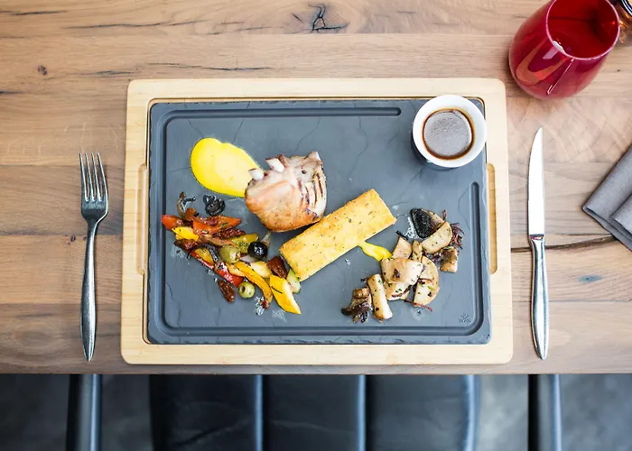 Hotell & Restaurant Fackelgarten Plau Am Plau am See