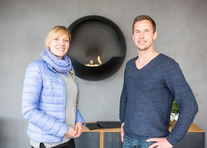 & Restaurant Fackelgarten Plau Am 3*